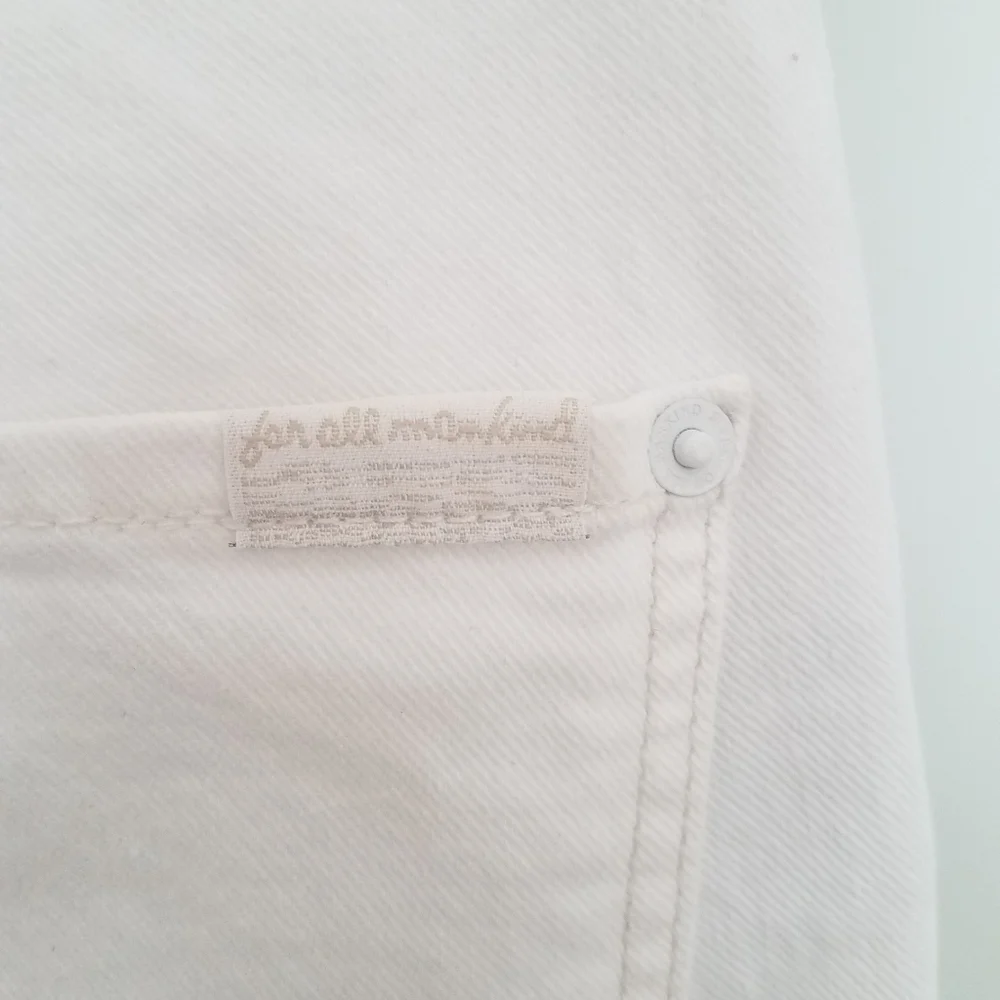 7 For All Mankind High Waisted Cropped Straight in Clean White Size 28 - Picture 12 of 13
